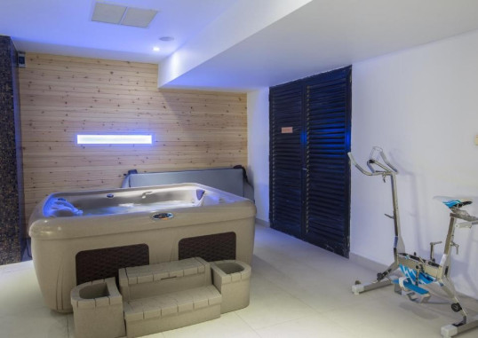 NELIA SEA BREEZE 6