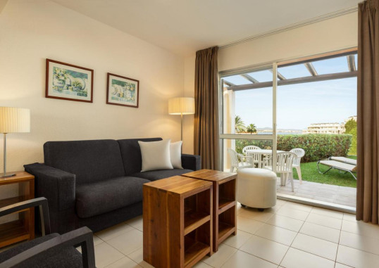 RAMADA HOTEL & SUITES COSTA DEL SOL 22