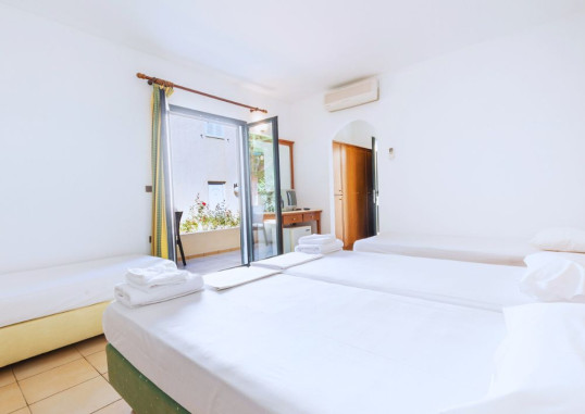 ANASTASIA HOTEL STALIS 6