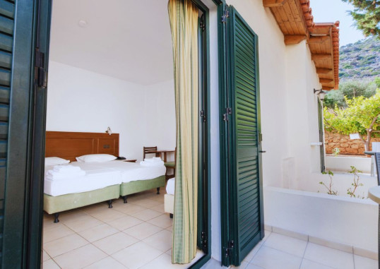 ANASTASIA HOTEL STALIS 8