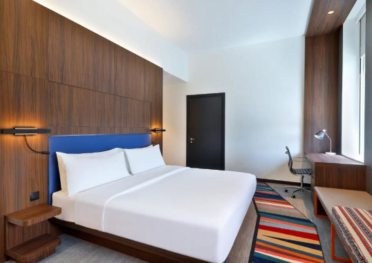 ALOFT AL MINA 15