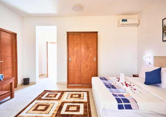 MALIKA NUNGWI HOTEL 5