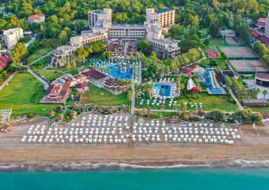 CRYSTAL TAT BEACH GOLF RESORT & SPA 1