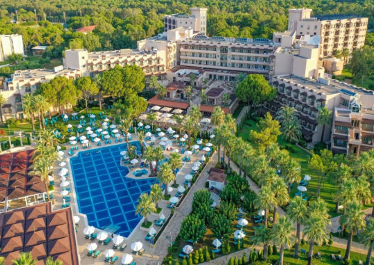 CRYSTAL TAT BEACH GOLF RESORT & SPA 4