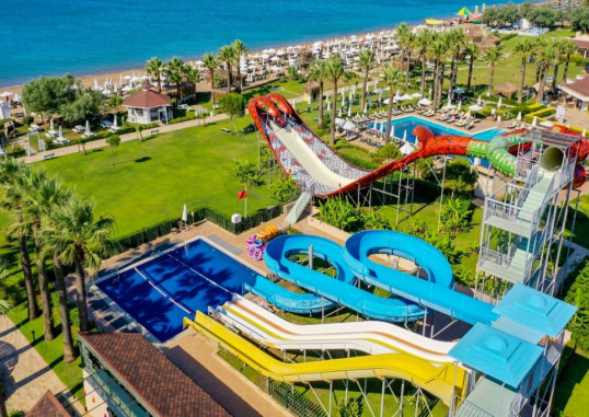 CRYSTAL TAT BEACH GOLF RESORT & SPA 2