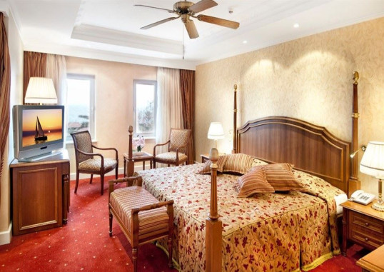 BELCONTI RESORT 46