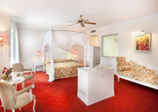 BELCONTI RESORT 49