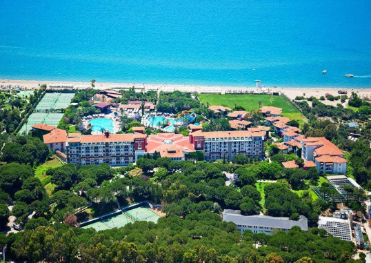 BELCONTI RESORT 52