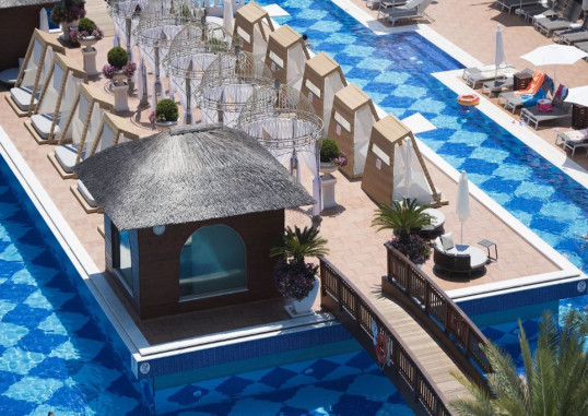 QUATTRO BEACH SPA & RESORT HOTEL 39