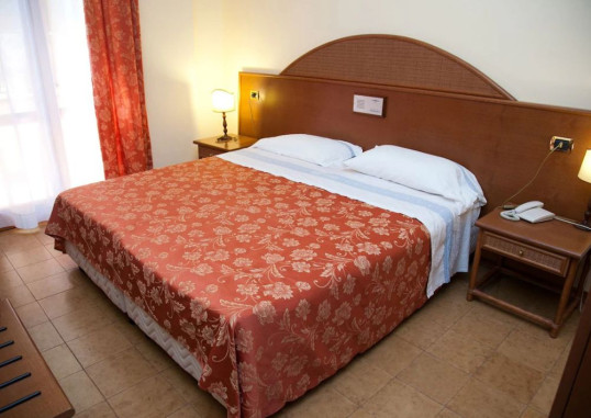 HOTEL IPANEMA 5