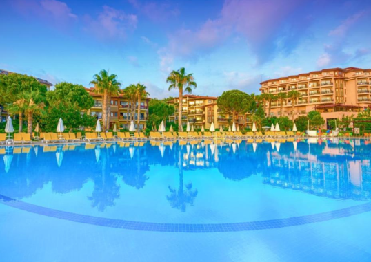 JUSTINIANO CLUB PARK CONTI 2