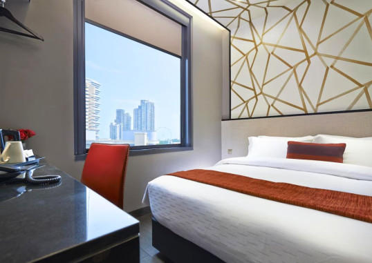 HOTEL BOSS 11