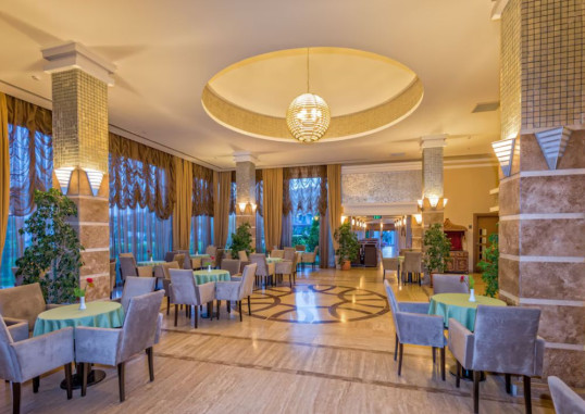 ROYAL ATLANTIS SPA AND RESORT 10