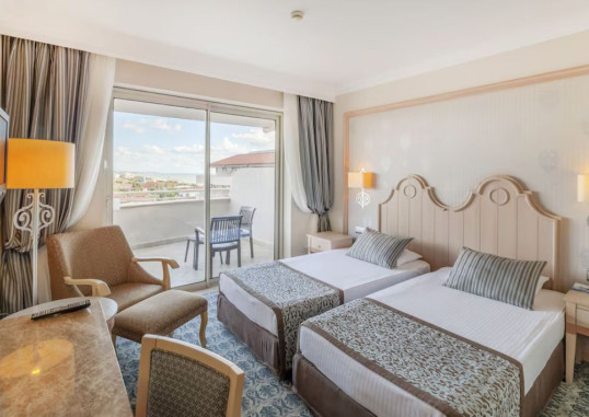STARLIGHT RESORT HOTEL 16