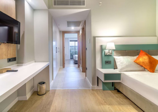 ARCANUS HOTELS TRENDLINE SIDE 19