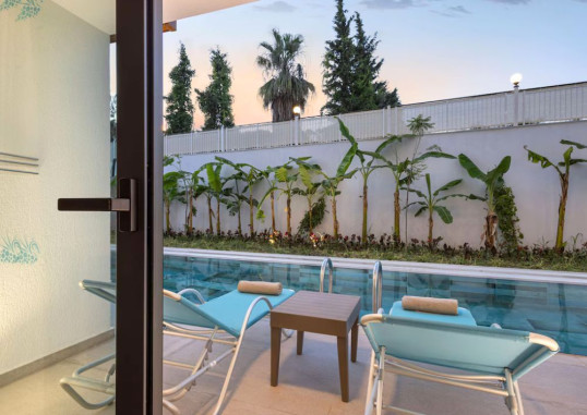 ARCANUS HOTELS TRENDLINE SIDE 27