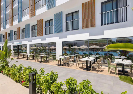 ARCANUS HOTELS TRENDLINE SIDE 41