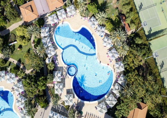 BELCONTI RESORT 61