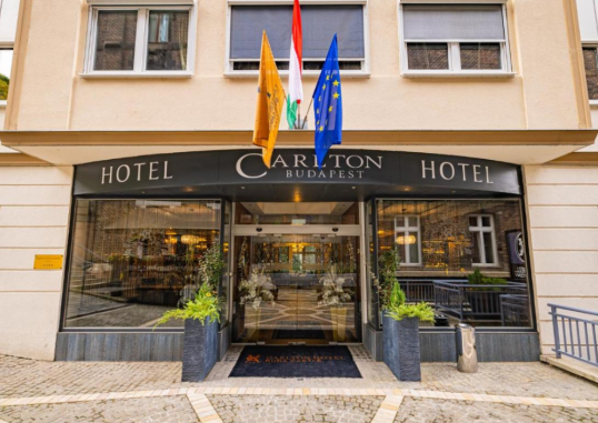 CARLTON HOTEL BUDA CASTLE 1