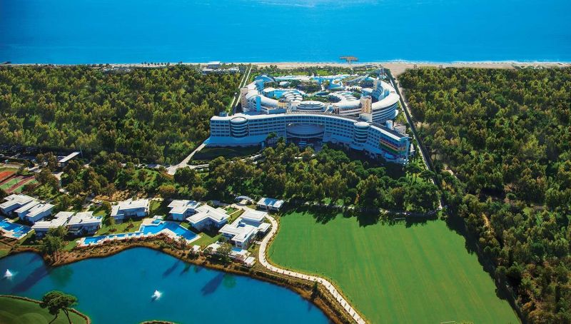 Baudiet luksusa atpūtu 5* CORNELIA DIAMOND GOLF RESORT & SPA Belekā, Turcijā!
