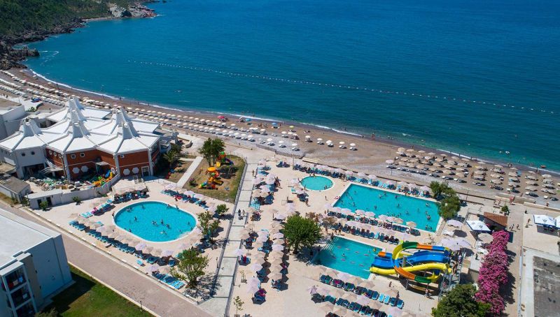 Lieliska atpūta 4* PEARL BEACH HOTEL & RESORT Melnkalnē! 1