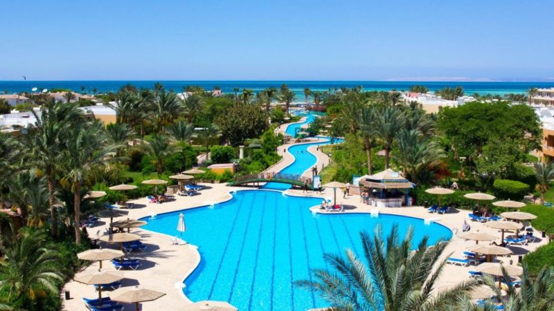 Brīvdienas lieliskā 4* GOLDEN BEACH RESORT kūrortā Hurgadā!