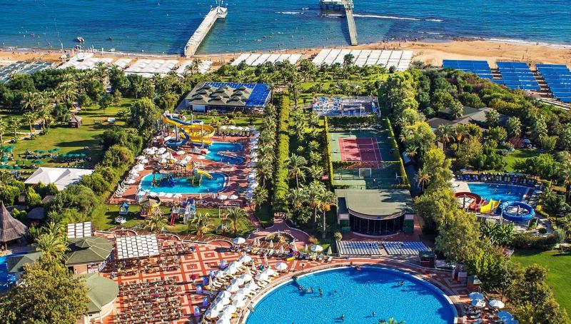 Ceļojums ar ģimeni 5* viesnīcā HOTEL TURAN PRINCE jūras krastā