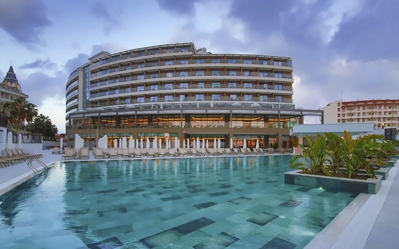 Pieaugušo atvaļinājums svaigi atklātajā 5* SIDE STELLA ELITE (16+) viesnīcā Sidē!