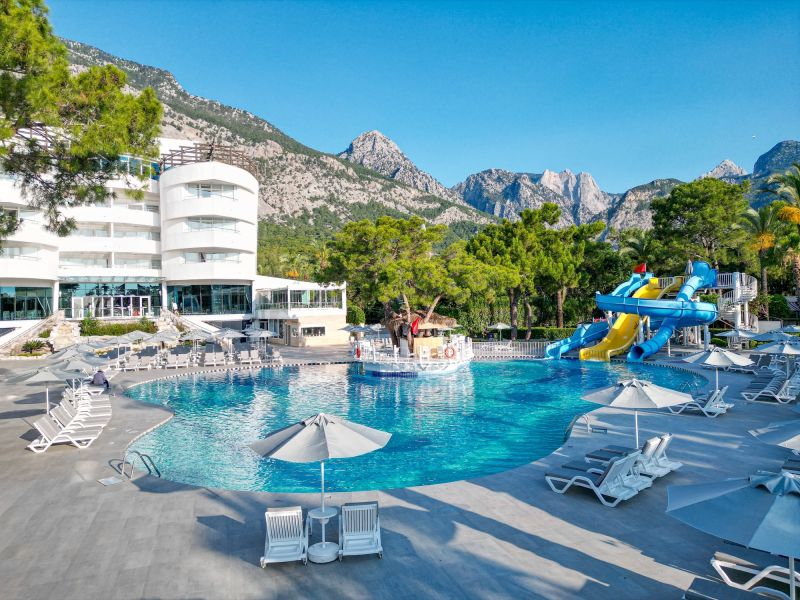 Moderna un kvalitatīva atpūta 5* CATAMARAN QUALITY TIMES viesnīcā Kemerā!
