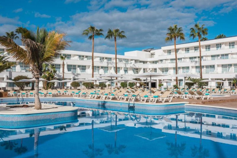 Lieliska atpūta 4* IBEROSTAR WAVES LAS DALIAS Tenerifē!