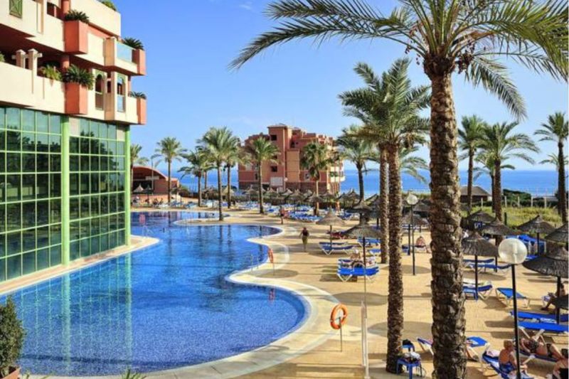 Atvaļinājums augsti vērtētajā 4* HOLIDAY WORLD VILLAGE Kostadelsolā Spānijā!