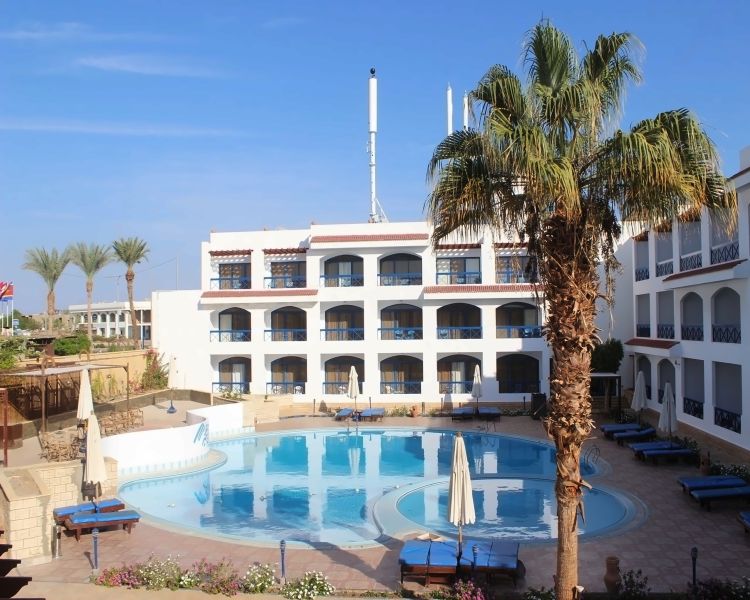 Izdevīga atpūta 3* EL KHAN SHARM HOTEL Šarmelšeihā! 1