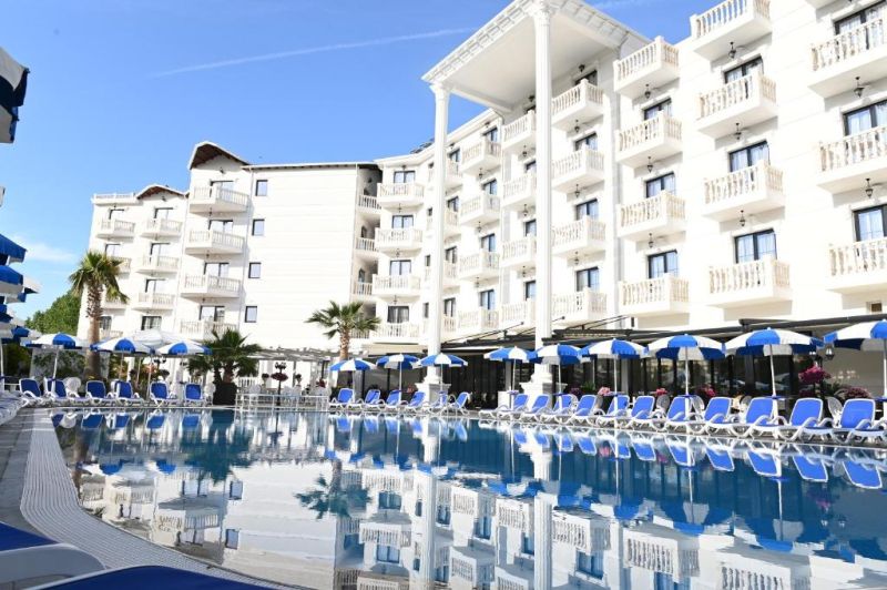 Karaliska atpūta ar skatu 3* ONUFRI HOTEL Duresā, Albānijā!