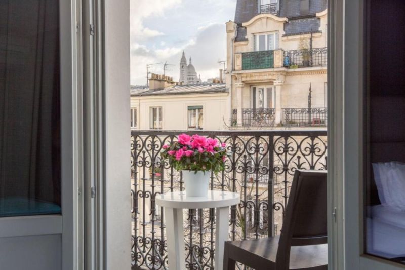 Mirklis atpūtas Parīzē viesnīcā HOTEL PRINCE ALBERT MONTMARTRE 1